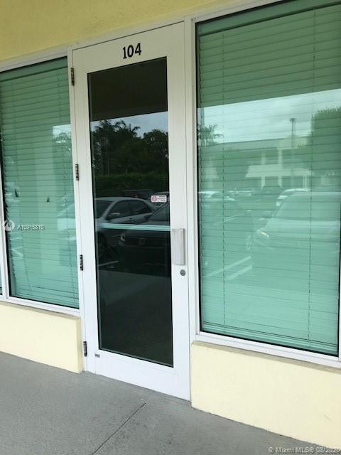 9570 SW 107th Ave # 104C, Miami FL 33176 photo 2