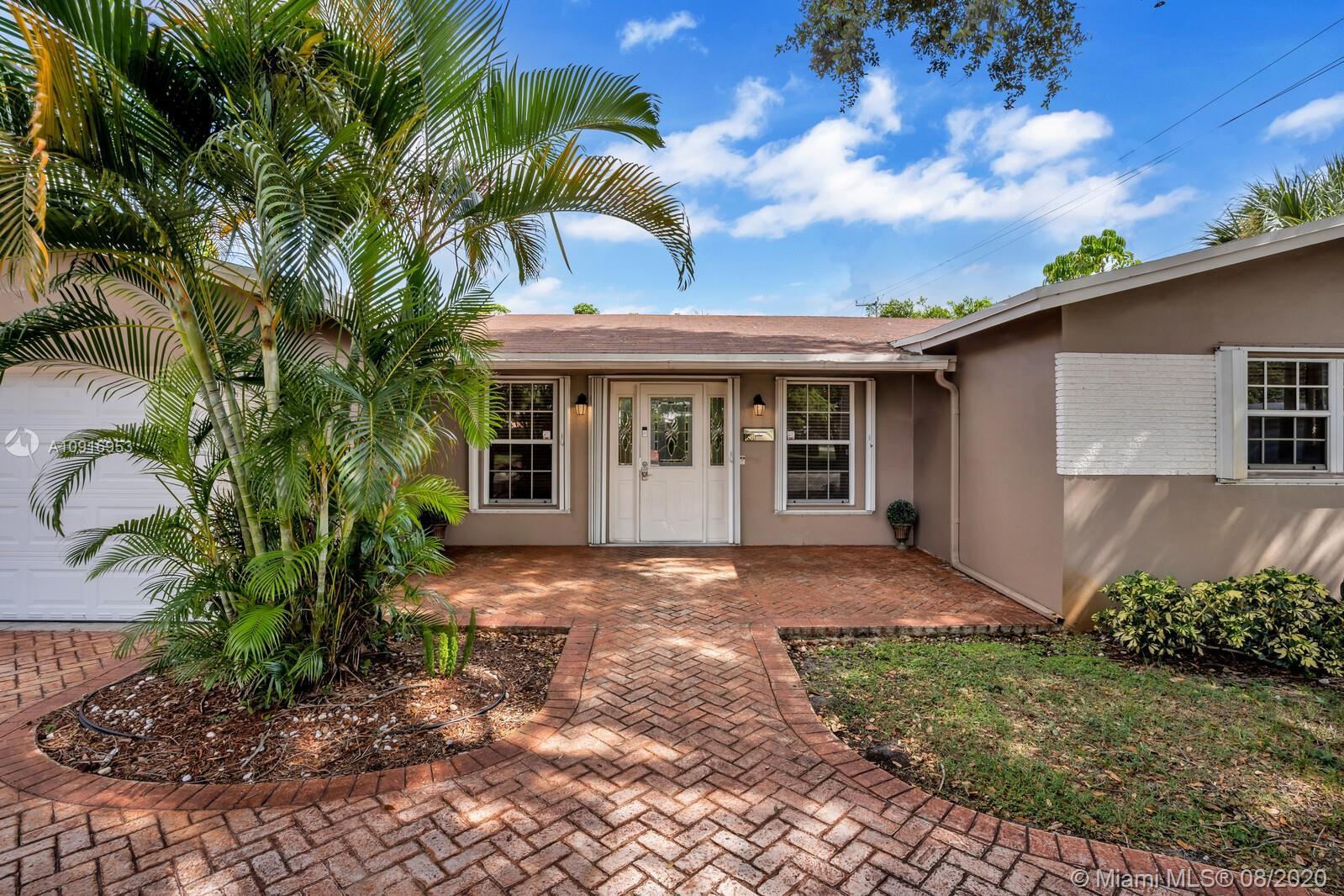 4801 Harrison St, Hollywood FL 33021 photo 3