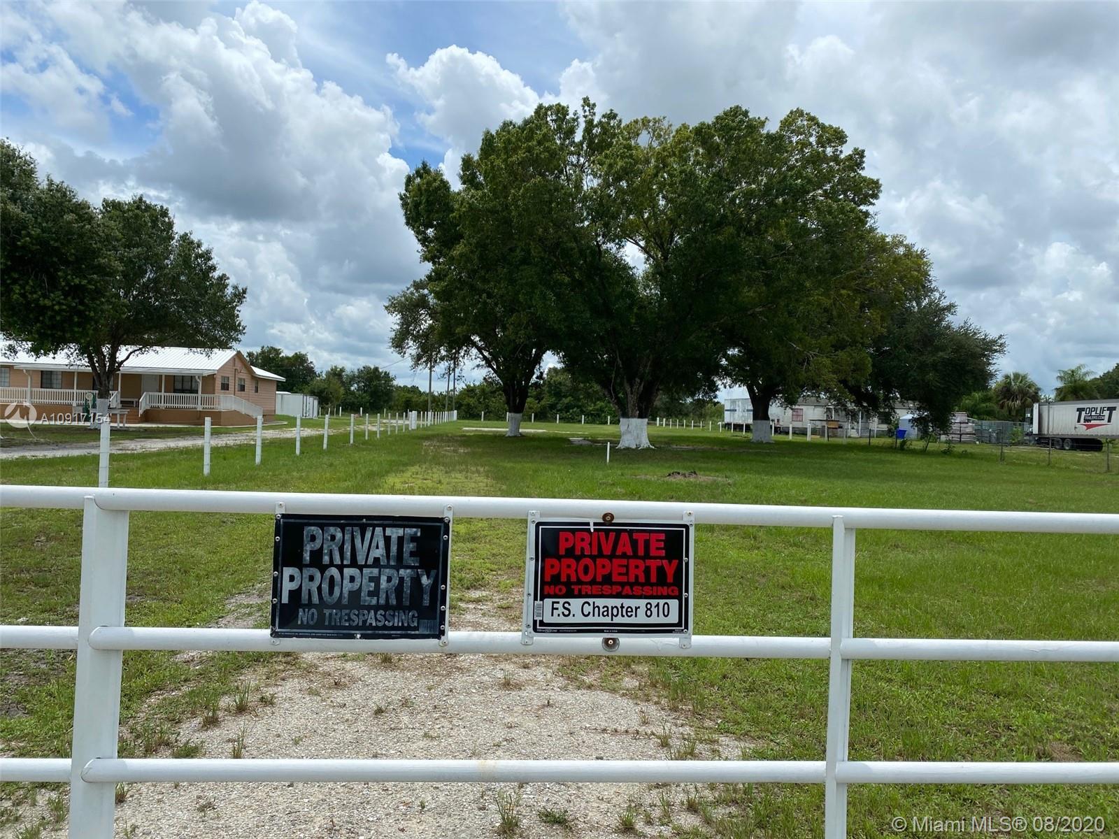 5625 W State Road 80, La Belle FL 33935 photo 2