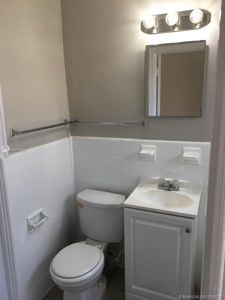 520 SW 4th St # 7, Miami FL 33130 photo 5