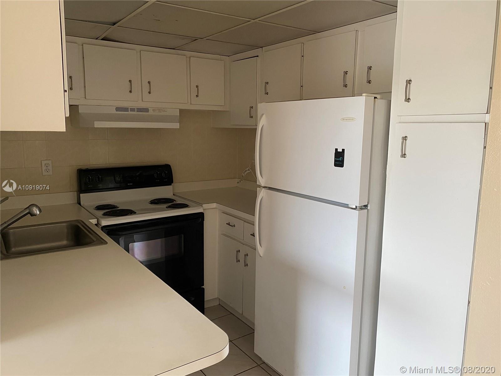9405 W Flagler St # D404, Miami FL 33174 photo 3