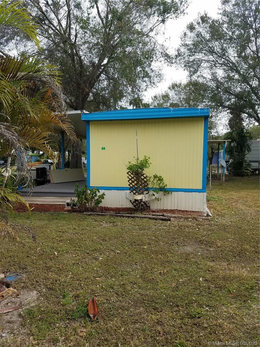 3983 SE Hwy 441, Other City - In The State Of Florida FL 34974 photo 3