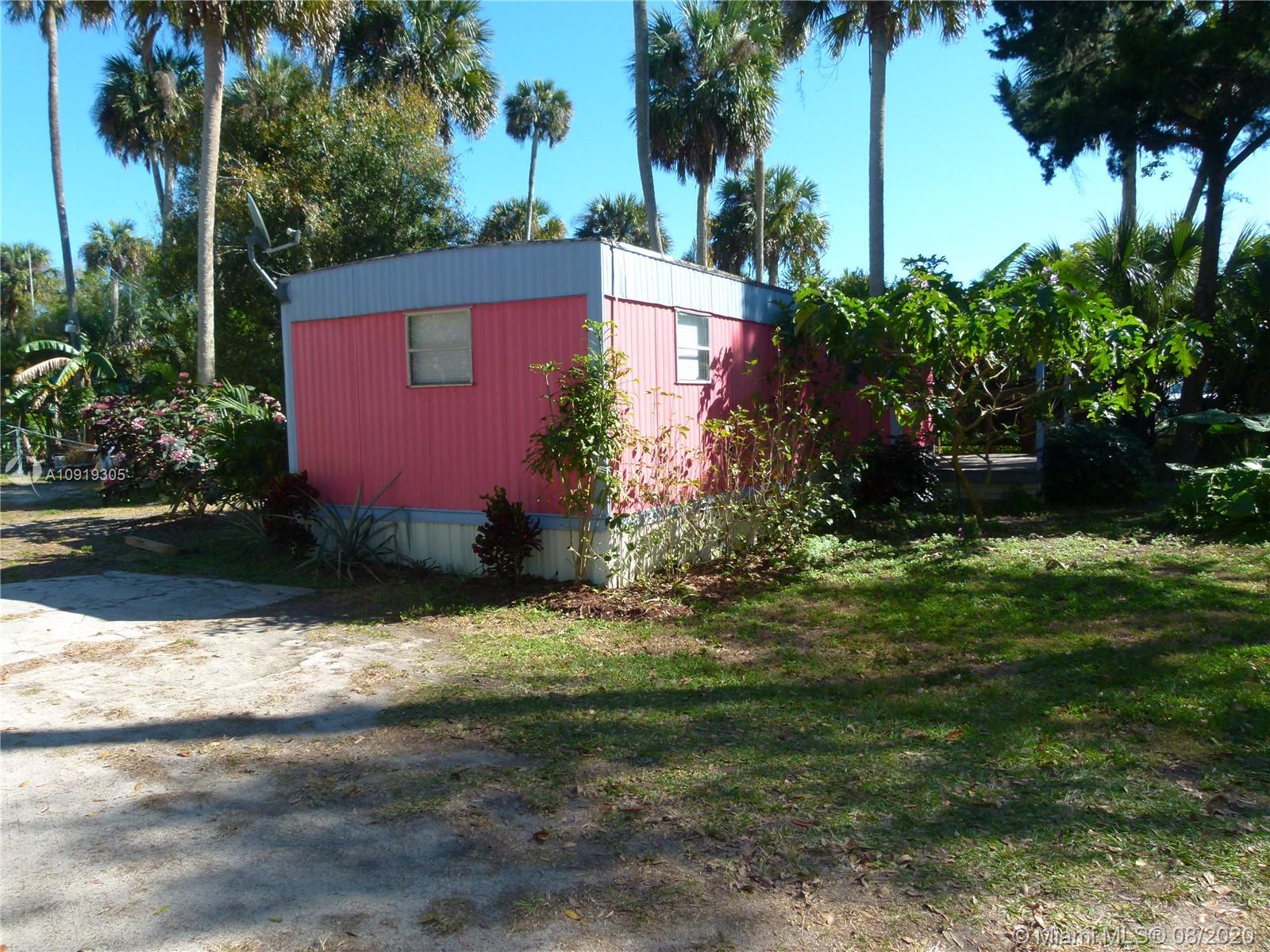 3983 SE Hwy 441, Other City - In The State Of Florida FL 34974 photo 4