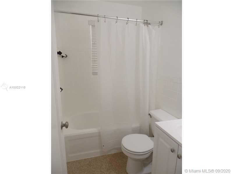 6950 Byron Ave # 4, Miami Beach FL 33141 photo 4