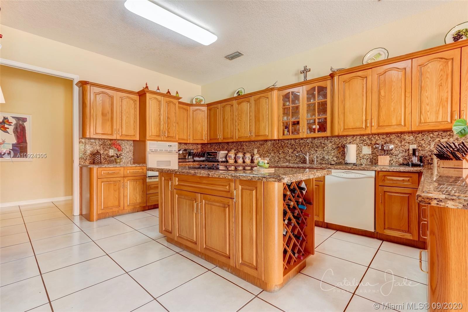 365 NW 132nd Ave, Miami FL 33182 photo 5