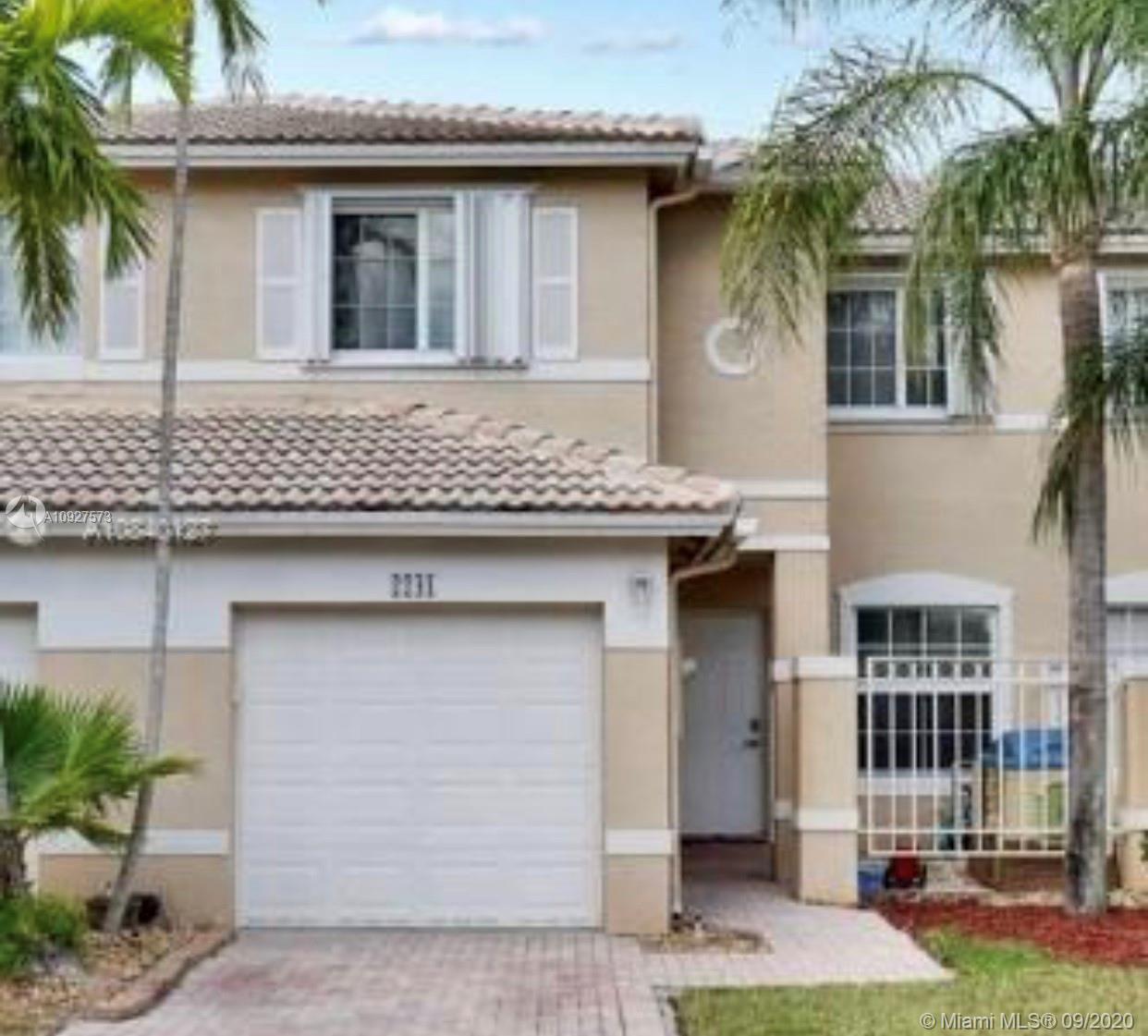 2241 NW 170th Ave, Pembroke Pines FL 33028