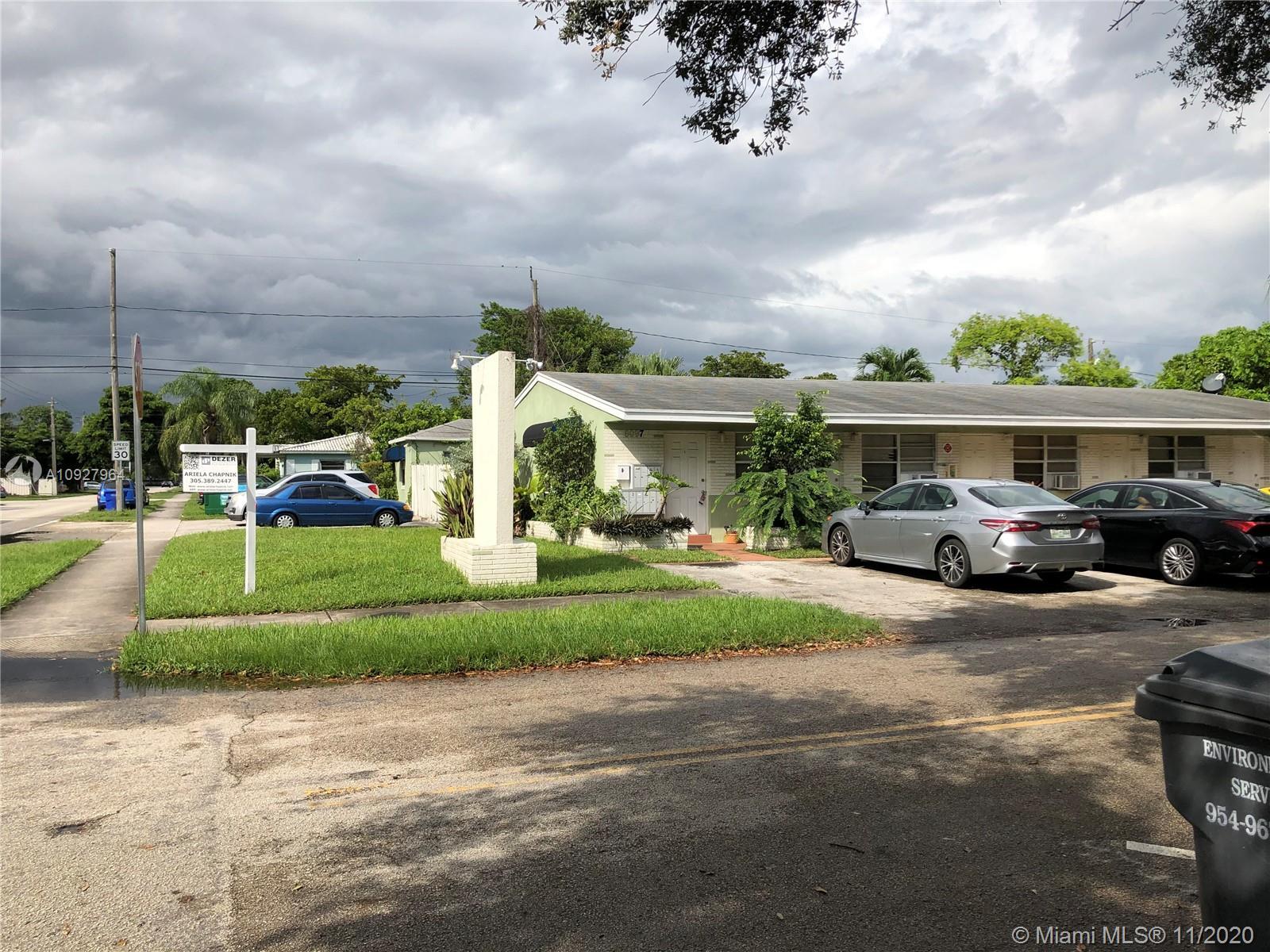 6097 Rodman St, Hollywood FL 33023