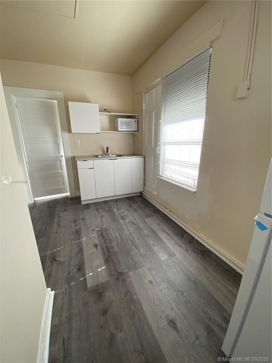 1011 SW 5th St # 2, Miami FL 33130 photo 5