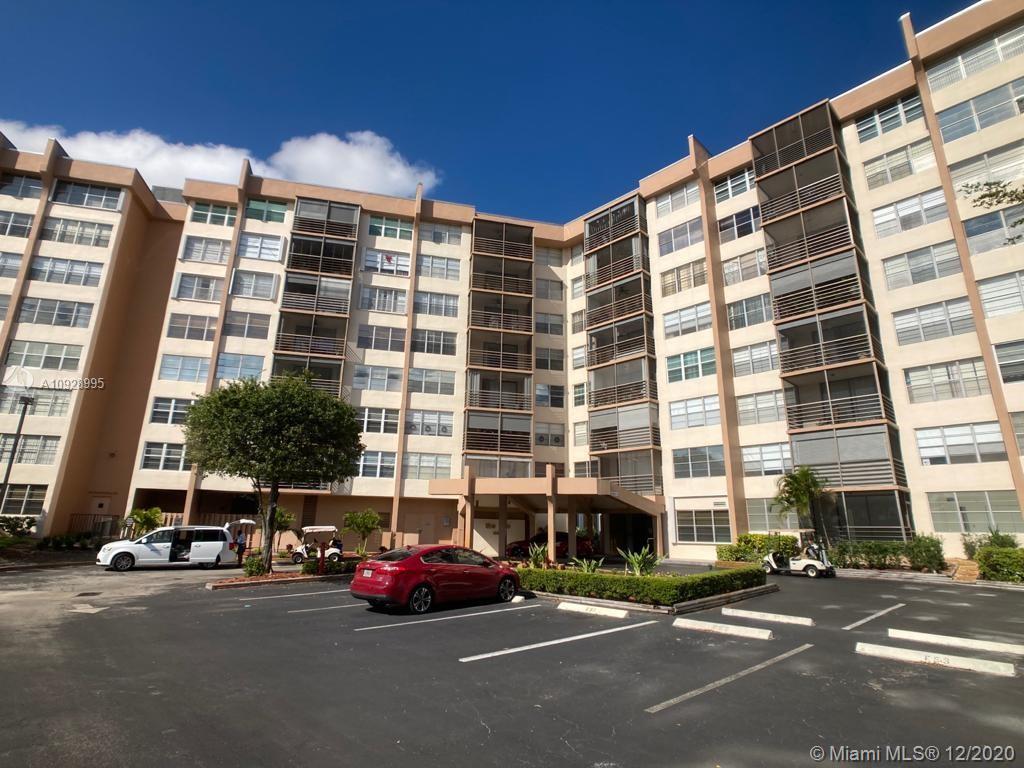 1000 Saint Charles Pl # 614, Pembroke Pines FL 33026