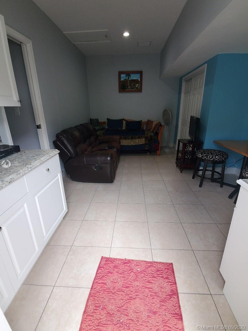 16025 SW 53rd Ter # B, Miami FL 33185 photo 2