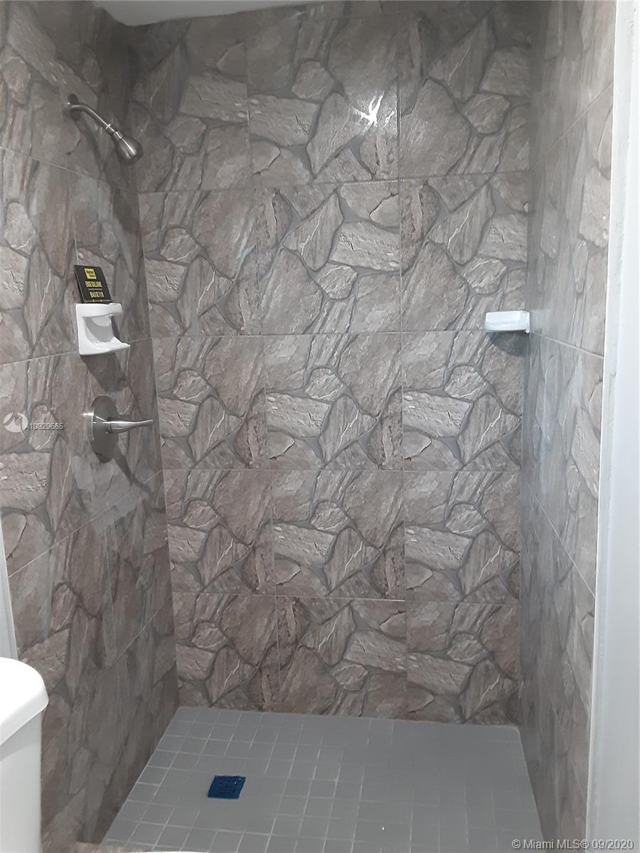 4180 SW 36th St, West Park FL 33023 photo 5