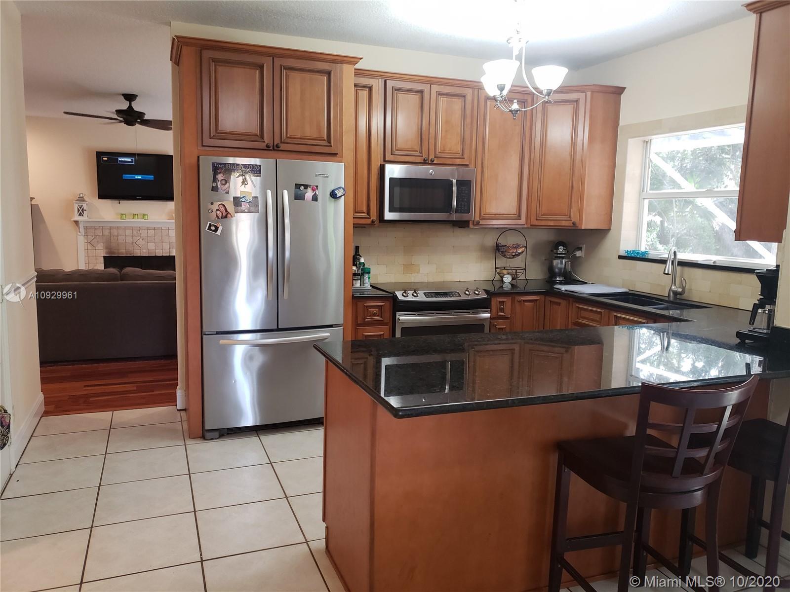 16829 98th Way N, Jupiter FL 33478 photo 2