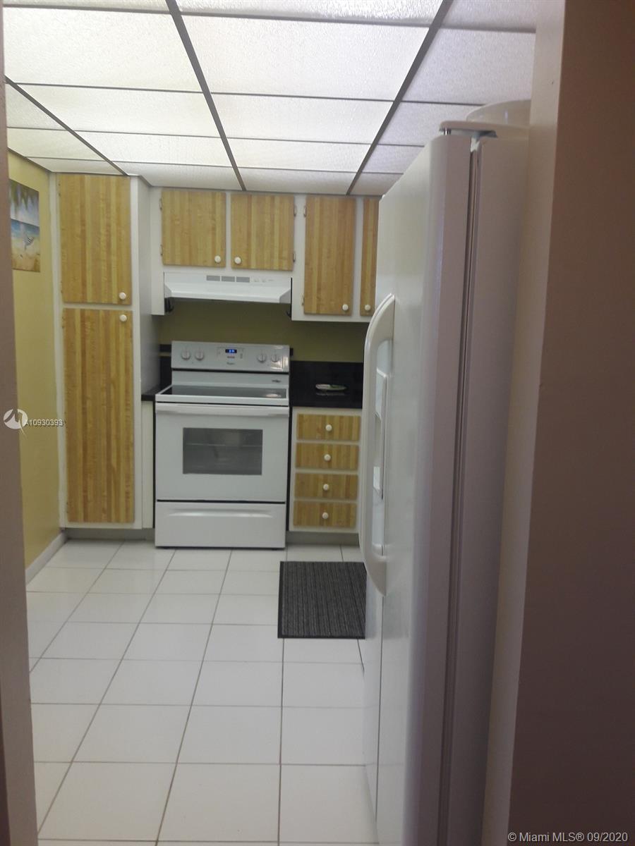 1400 Saint Charles Pl # 711, Pembroke Pines FL 33026 photo 5