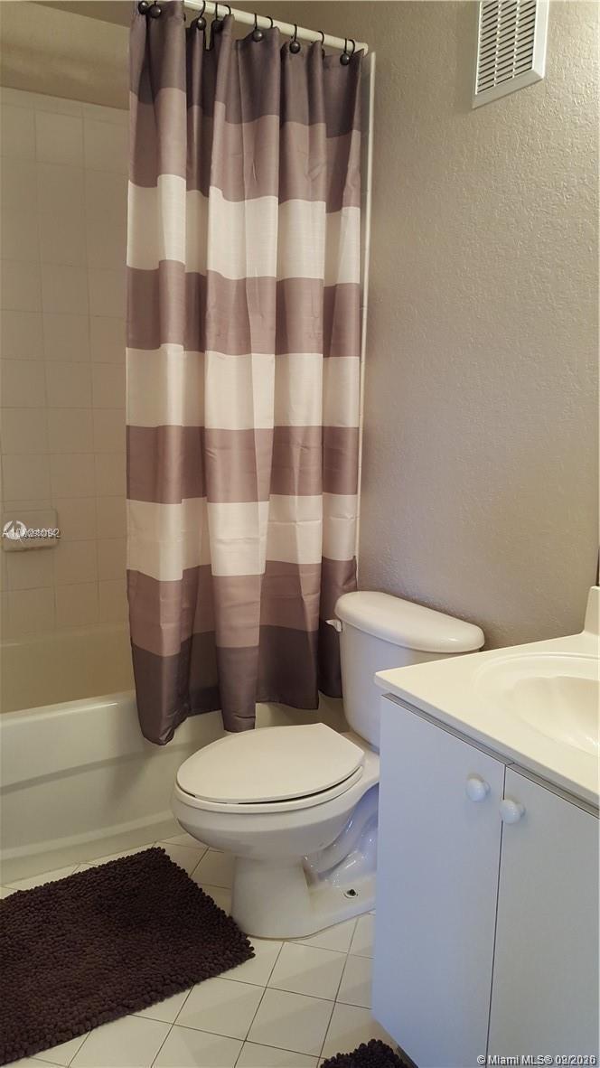 1260 SE 31 CT # 34, Homestead FL 33035 photo 5