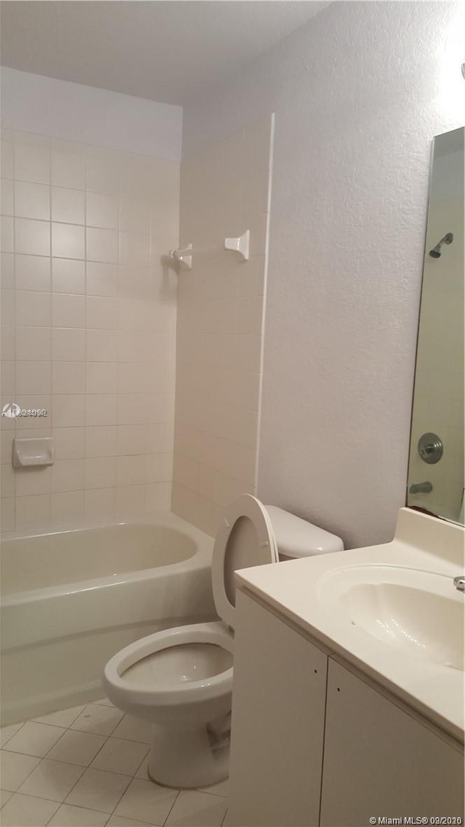 1260 SE 31 CT # 34, Homestead FL 33035 photo 4
