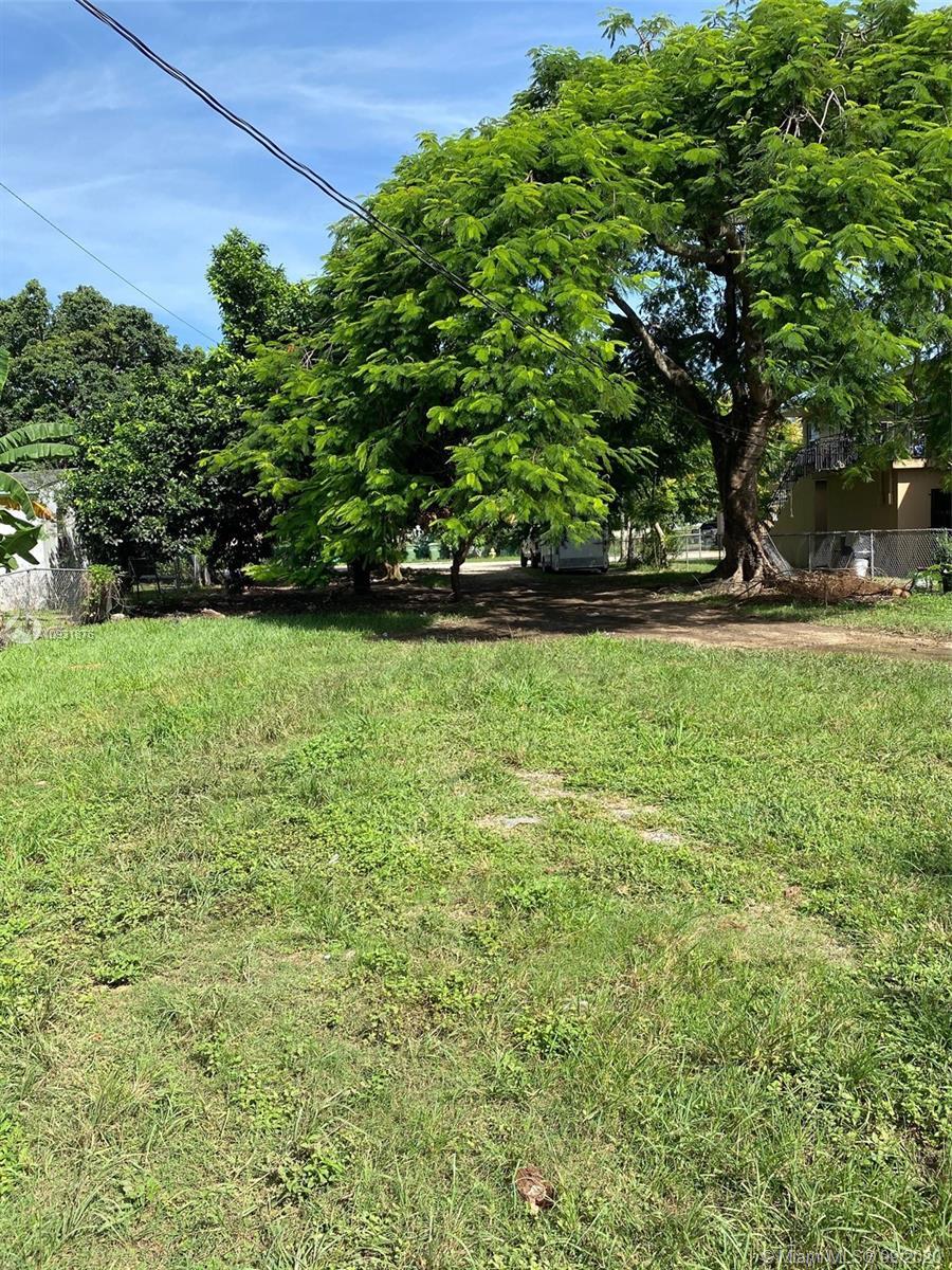 Mowry DR NW 7th Ave, Homestead FL 33030 photo 5