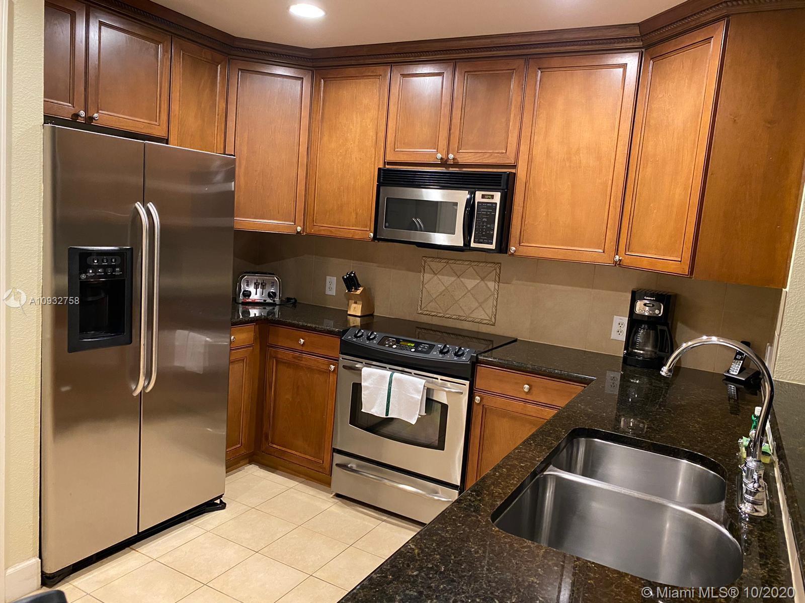 1358 CENTRE COURT RIDGE DR # 301, Kissimmee FL 34747 photo 5