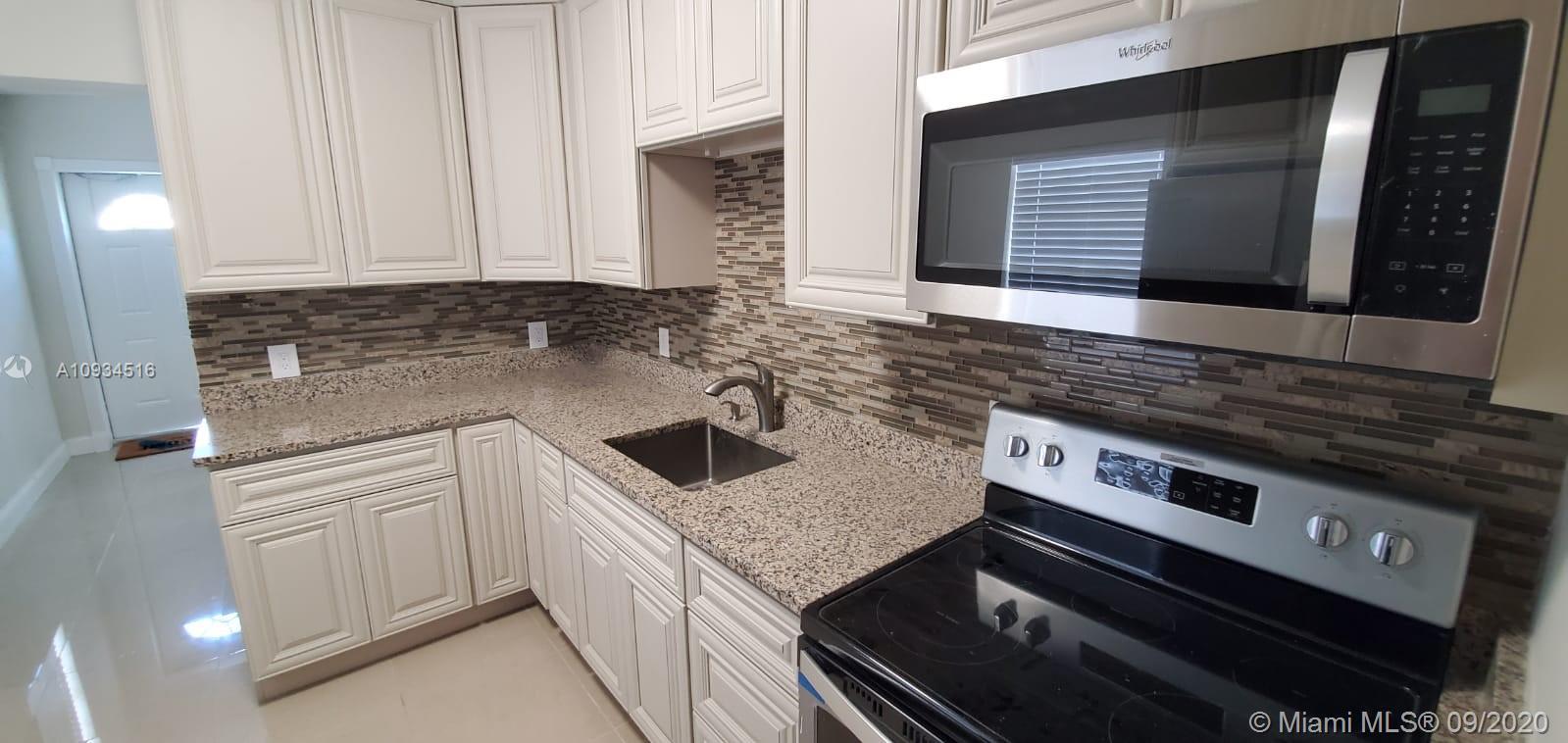 1100 NW 140th St, Miami FL 33168 photo 4