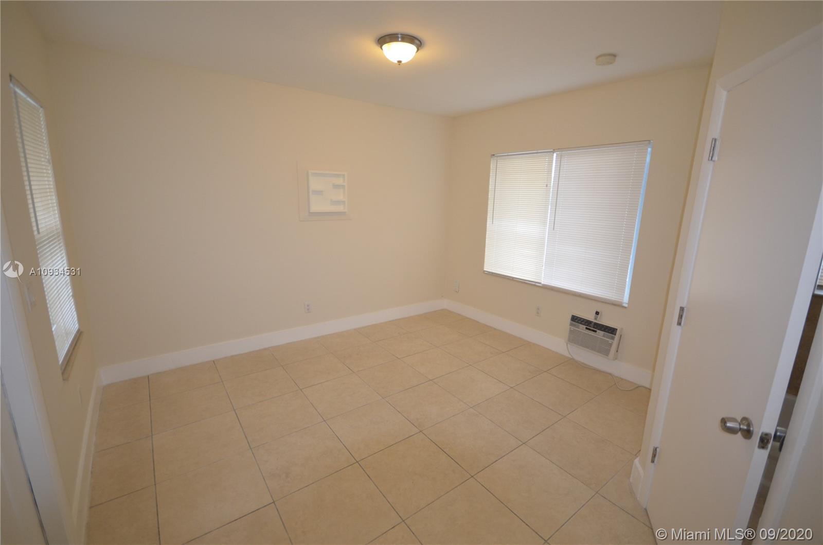 427 NE 62nd St # 12, Miami FL 33138 photo 2