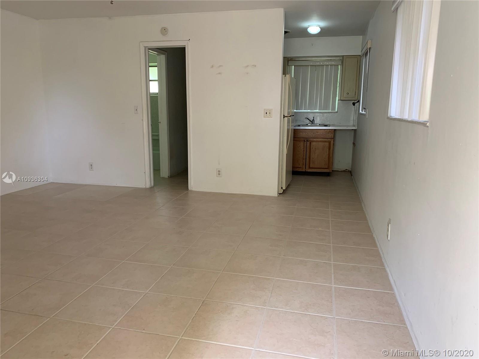 717 NE 1st  street # 4, Hallandale Beach FL 33009 photo 2