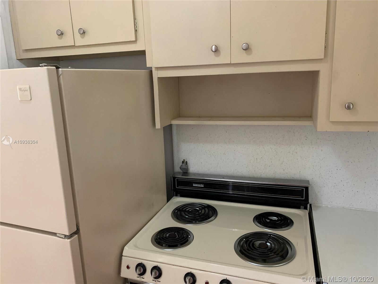 717 NE 1st  street # 4, Hallandale Beach FL 33009 photo 3