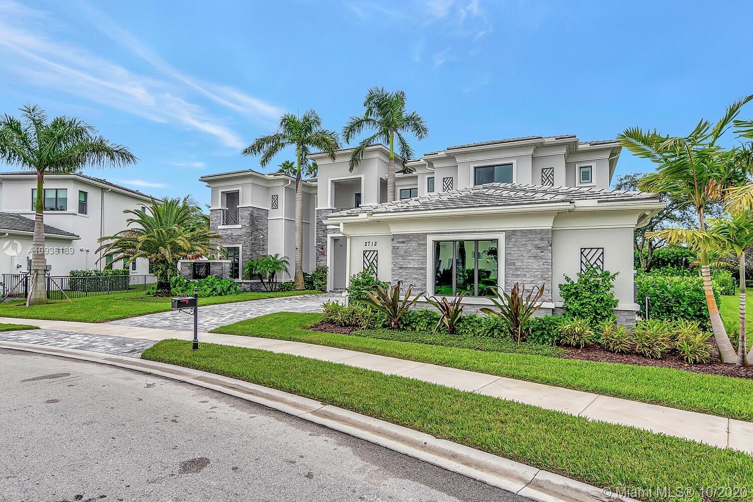 2712 NW 71st Blvd, Boca Raton FL 33496 photo 3
