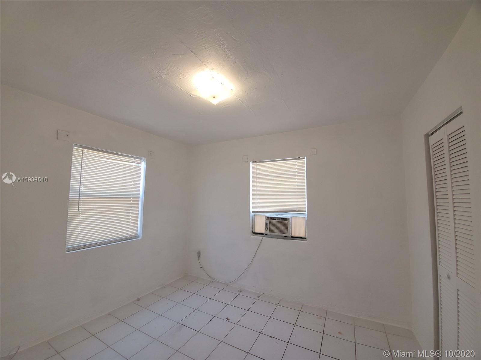 3669 Thomas Ave # 16, Miami FL 33133 photo 2