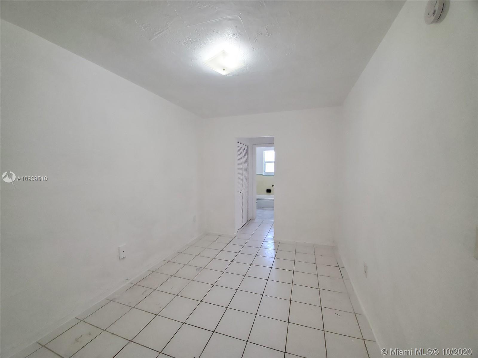 3669 Thomas Ave # 16, Miami FL 33133 photo 4