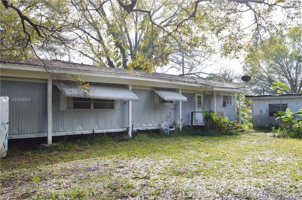 1425 N Bridge St, Other City - In The State Of Florida FL 33935 photo 3