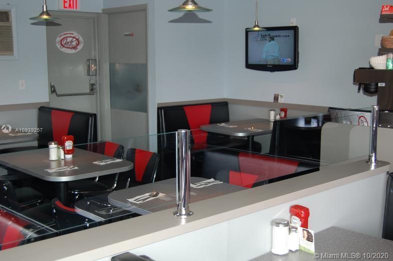 1031 N Federal Hwy, Hollywood FL 33020 photo 4