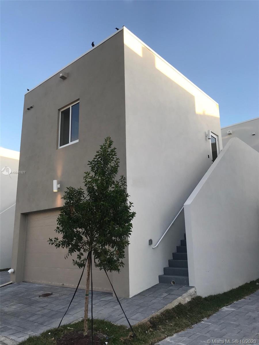 10317 NW 66th St # 2, Doral FL 33178