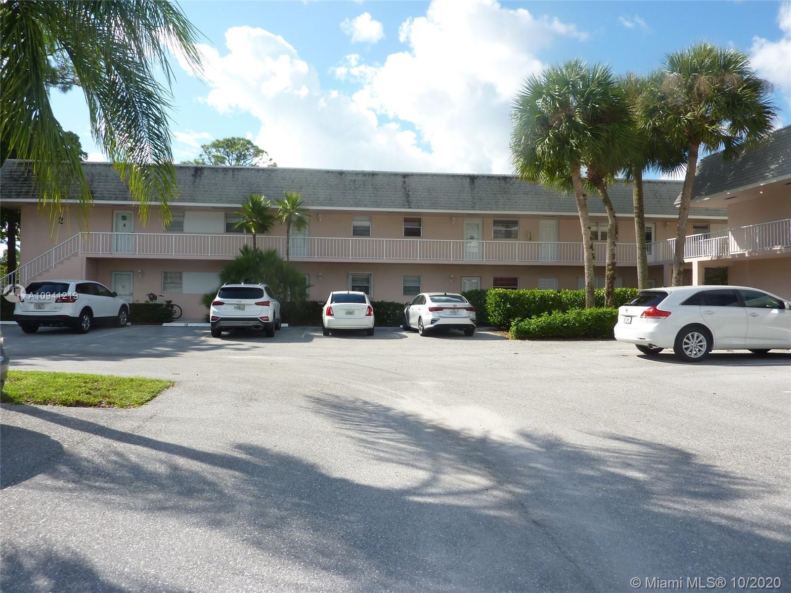 18081 SE Country Club Dr # 14, Jupiter FL 33469