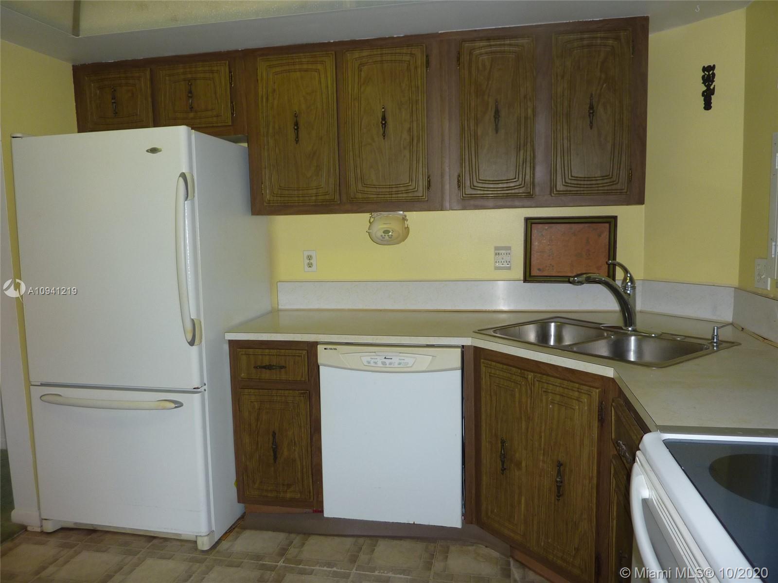 18081 SE Country Club Dr # 14, Jupiter FL 33469 photo 5