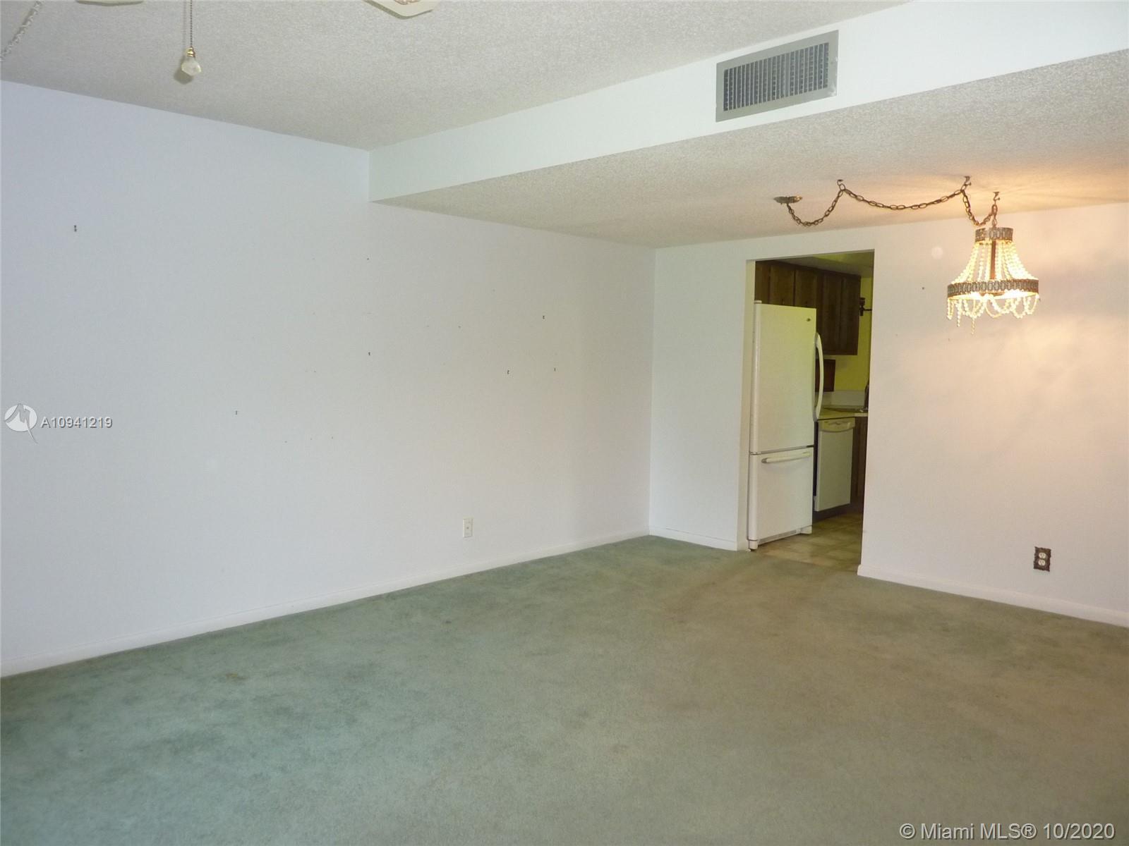 18081 SE Country Club Dr # 14, Jupiter FL 33469 photo 4