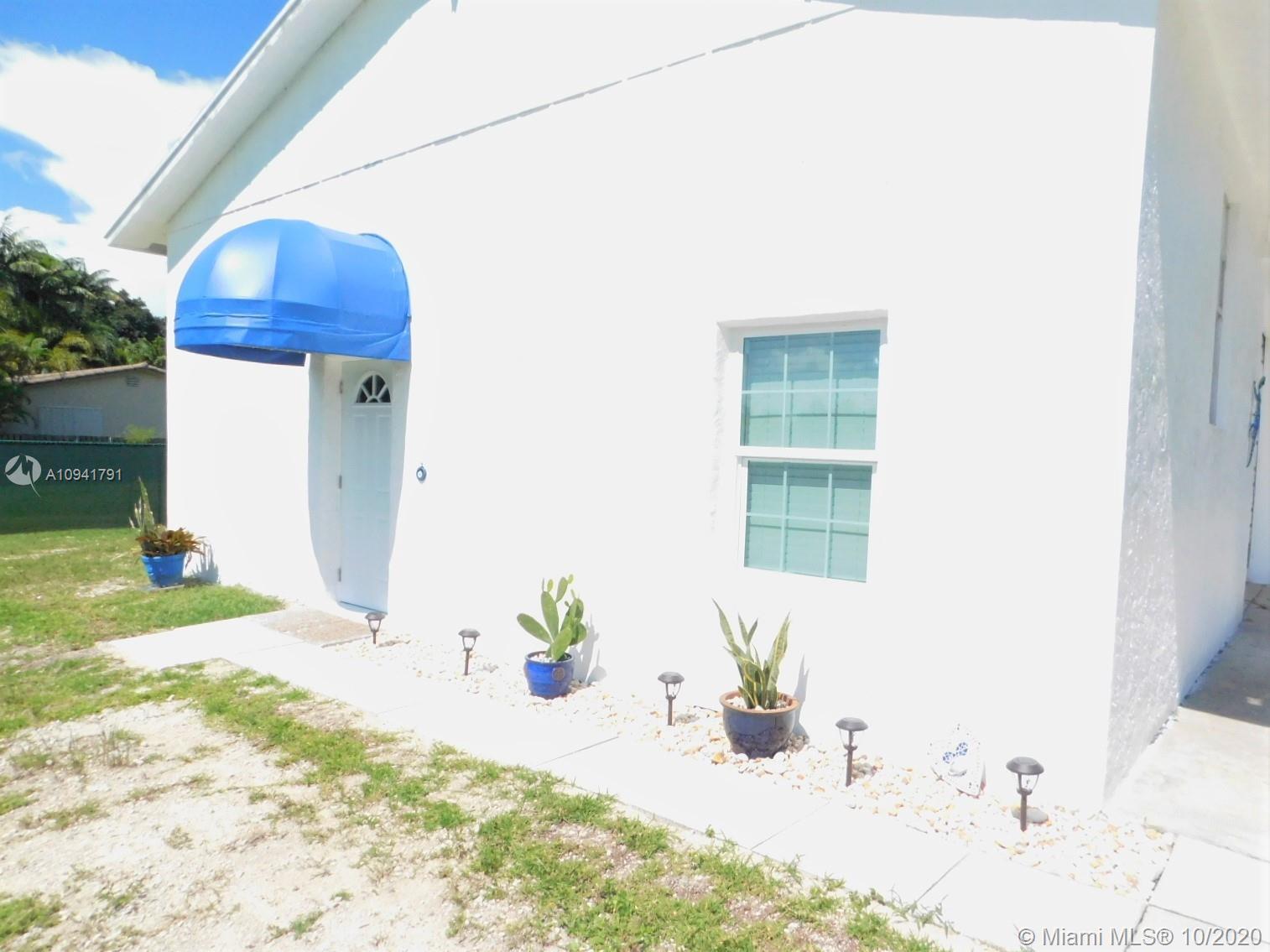 4921 SW 164th Ter, Southwest Ranches FL 33331 photo 2