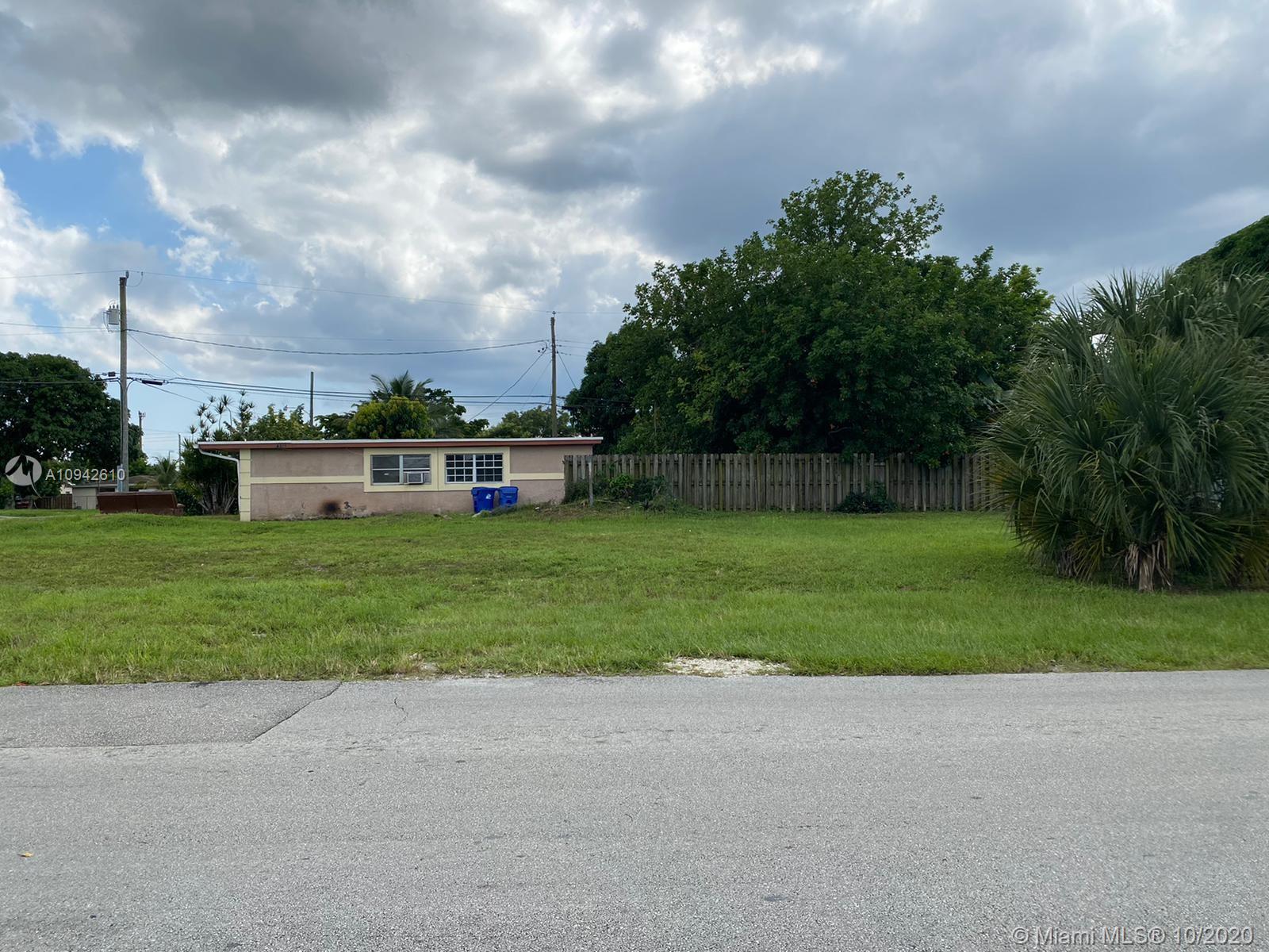 1229 SW 35th Ave, Fort Lauderdale FL 33312 photo 2