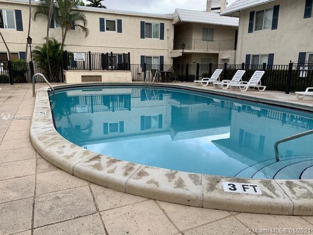 8615 SW 68th Ct # 2, Pinecrest FL 33156
