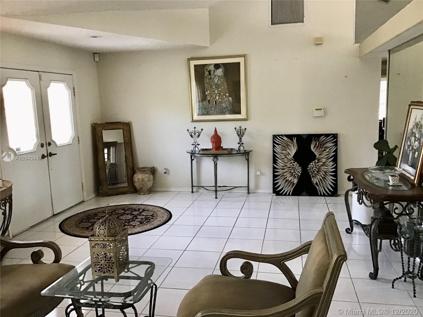 2300 SW Monterrey Ln, Port St. Lucie FL 34953 photo 3