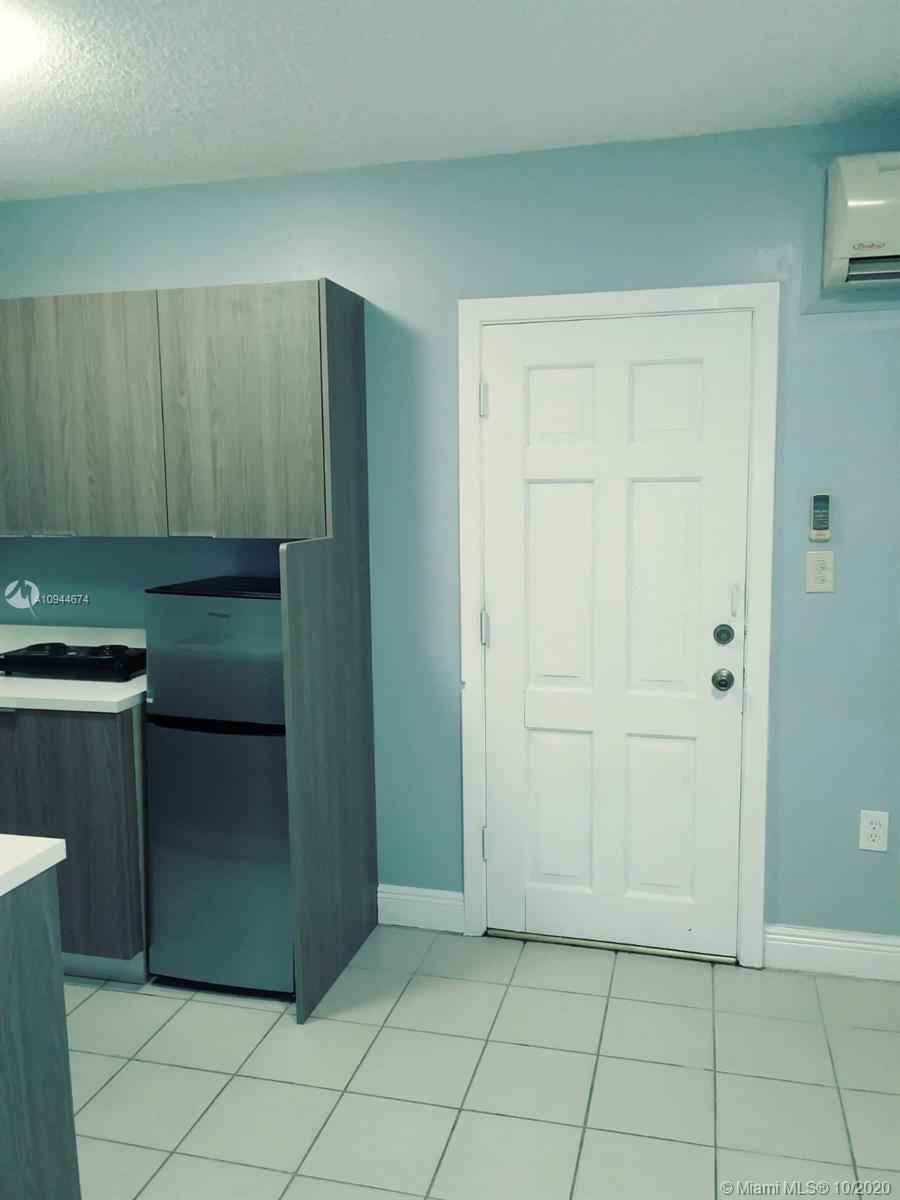 1435 SW 119th Ct # 1435, Miami FL 33184 photo 2