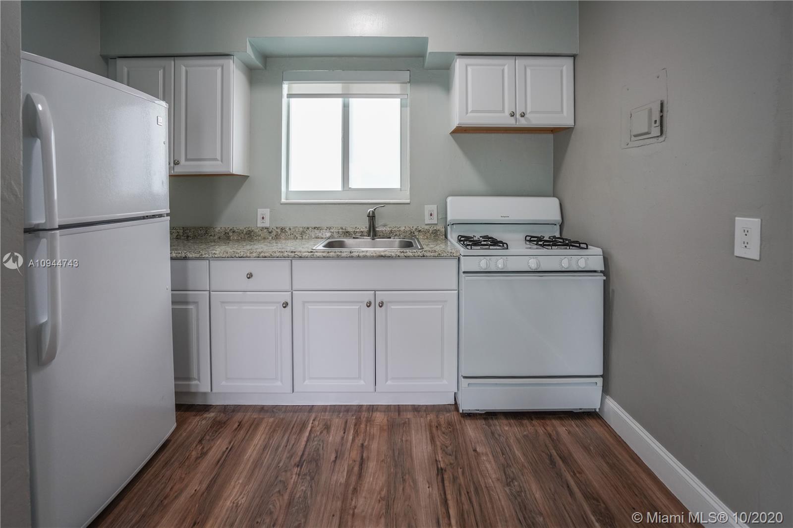 9270 E Bay Harbor Dr # 7B, Bay Harbor Islands FL 33154 photo 4