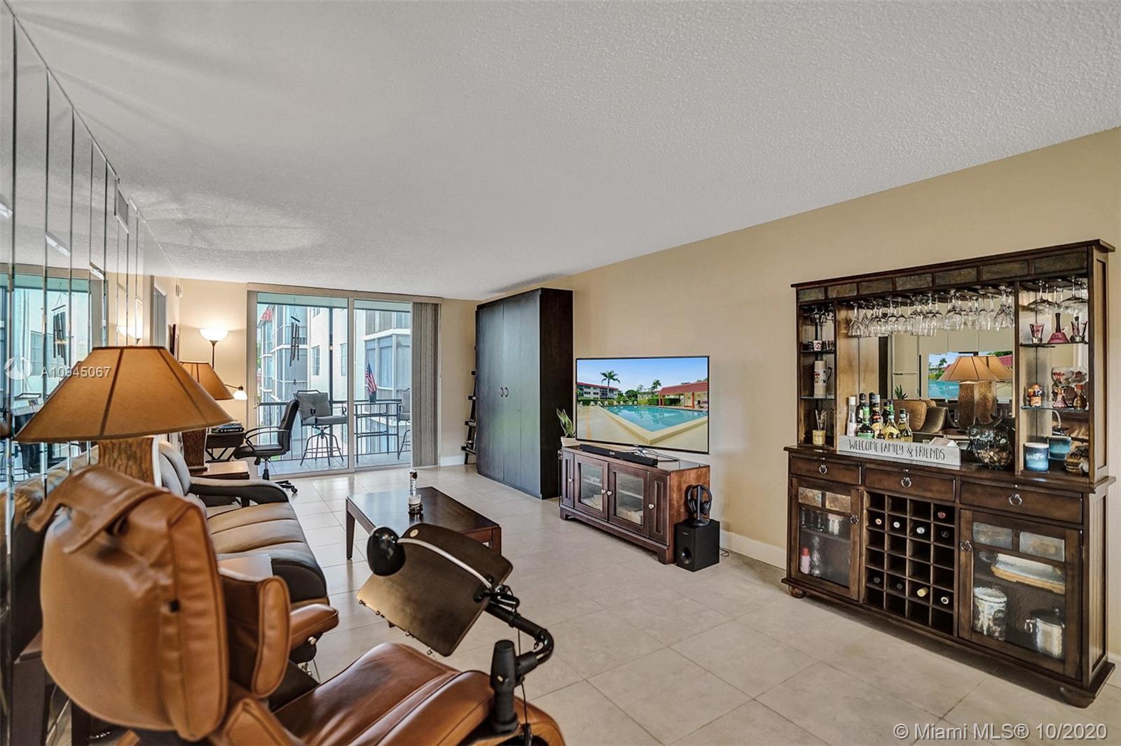 9420 S Hollybrook Lake Dr # 206, Pembroke Pines FL 33025 photo 5