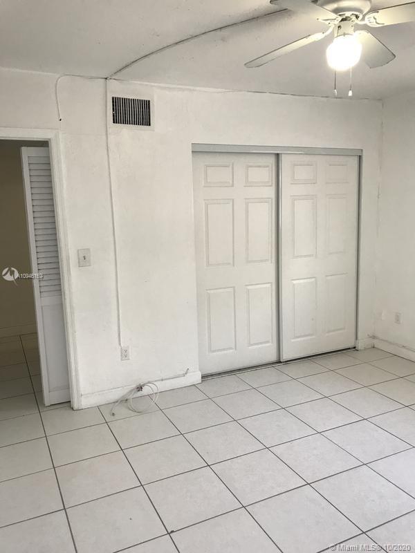 Hialeah, FL 33010 photo 3