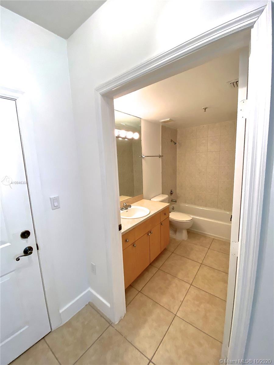 2630 SW 28th St # 3, Miami FL 33133 photo 4
