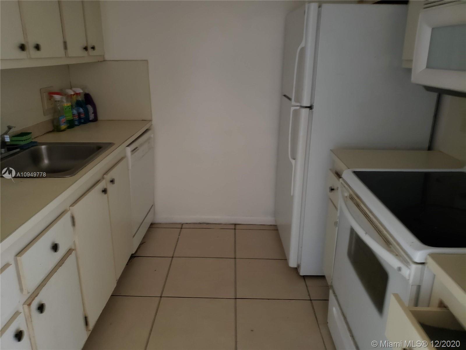400 SW 134th Way # 208F, Pembroke Pines FL 33027 photo 5