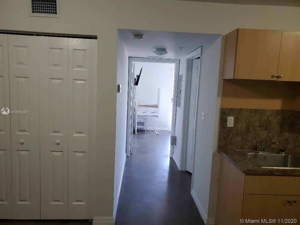 9751 W Okeechobee Rd # 319, Hialeah Gardens FL 33016 photo 3