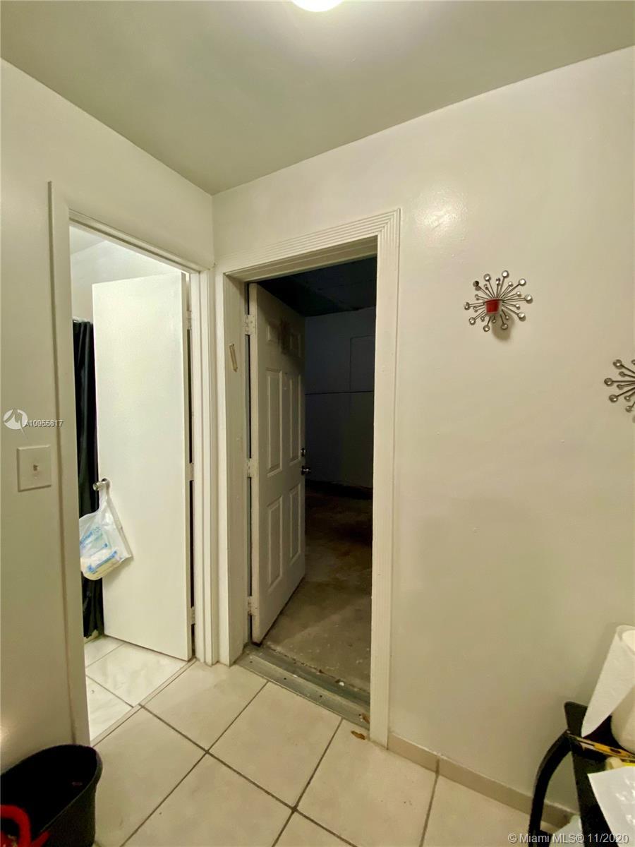 132 SE 2nd Ter # 4, Hallandale Beach FL 33009 photo 5