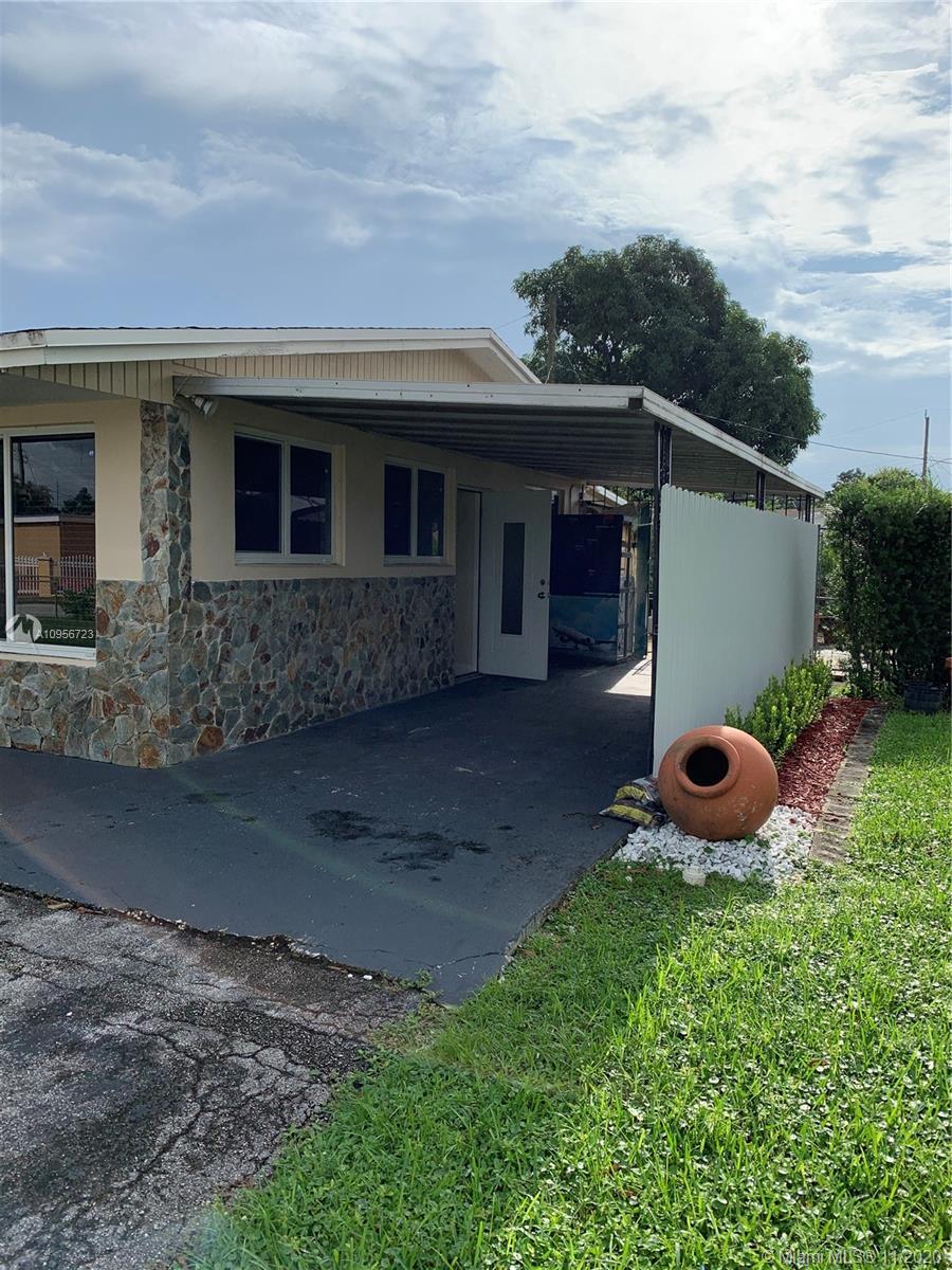 4800 NW 179th St, Miami Gardens FL 33055