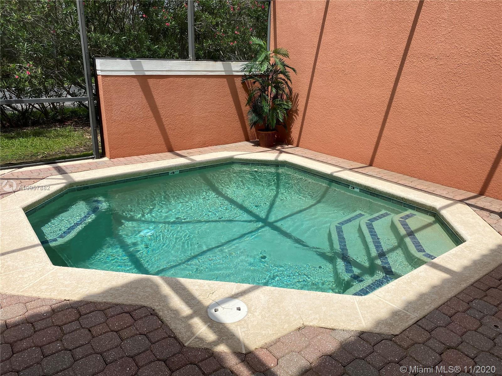 8521 Bay Lilly Loop, Kissimmee FL 34747 photo 3
