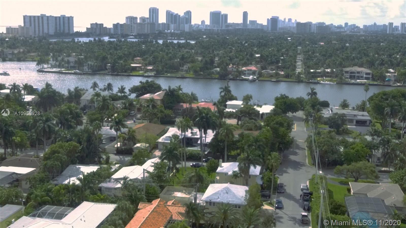 955 Buchanan St # 3, Hollywood FL 33019 photo 4