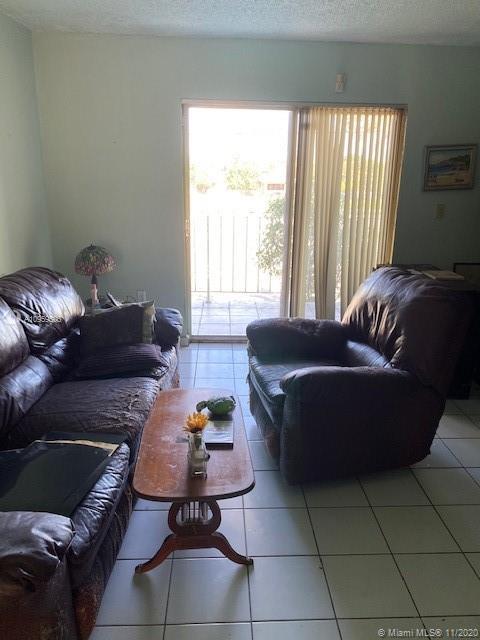 10500 SW 8th St # 404, Miami FL 33174 photo 2